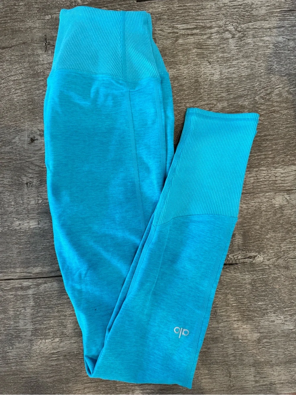 ALO NWOT high waisted Lounge leggings Blue S